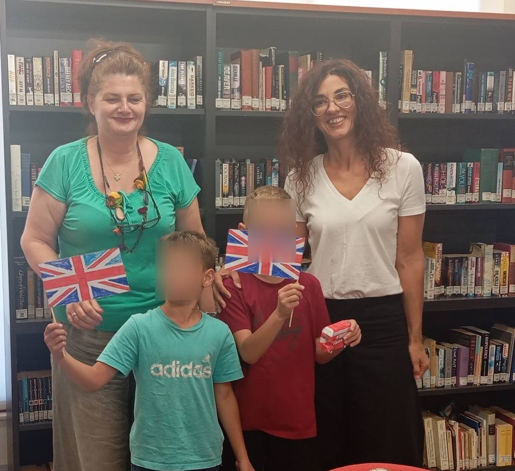 "Γνωριμία με άλλες χώρες και πολιτισμούς" 1 "Γνωριμία με άλλες χώρες και πολιτισμούς"