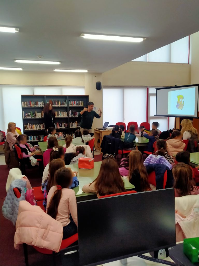 Ο Αλφειός και η Αρέθουσα «ζωντάνεψαν» στη Βιβλιοθήκη μας για το 7ο Δημοτικό Σχολείο Πύργου! 2 Ο Αλφειός και η Αρέθουσα «ζωντάνεψαν» στη Βιβλιοθήκη μας για το 7ο Δημοτικό Σχολείο Πύργου!