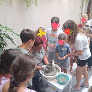 "Αργιλομπερδέματα και πηλοτεχνήματα" 4 "Αργιλομπερδέματα και πηλοτεχνήματα"